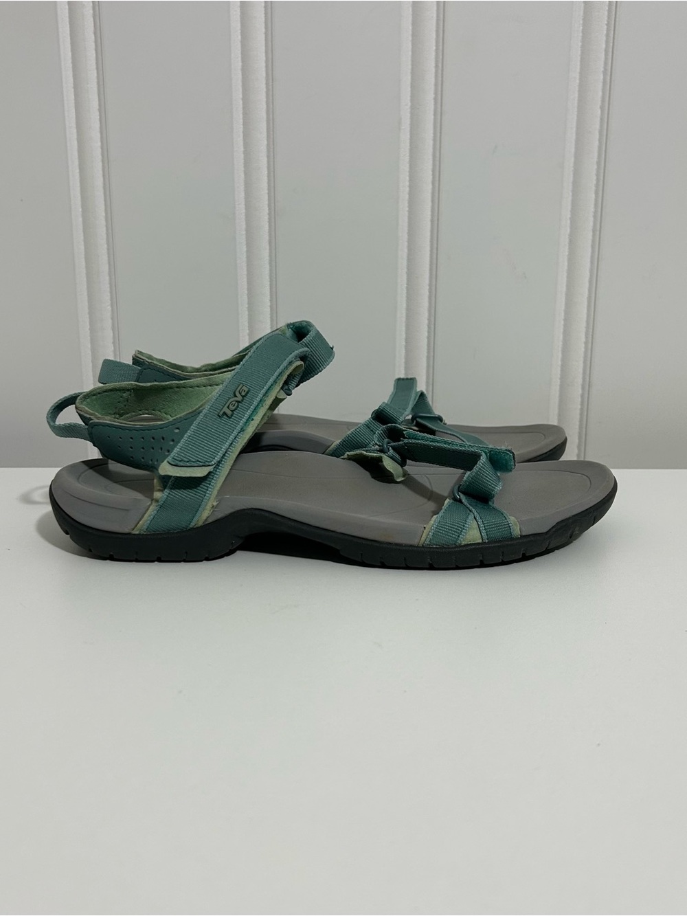 Teva verra Women’s Green Teal Adjustable Strapped Sandals
